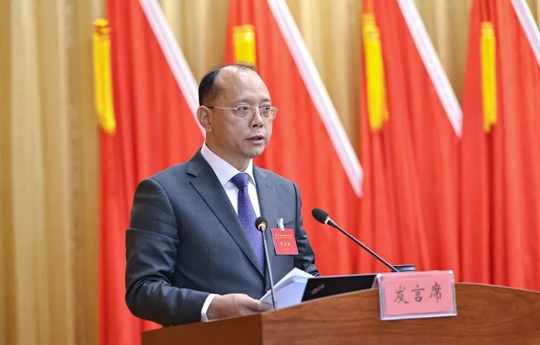 宜化集團(tuán)2023年度總結(jié)表彰、改革創(chuàng)新暨七屆三次職工代表大會開幕(圖4)