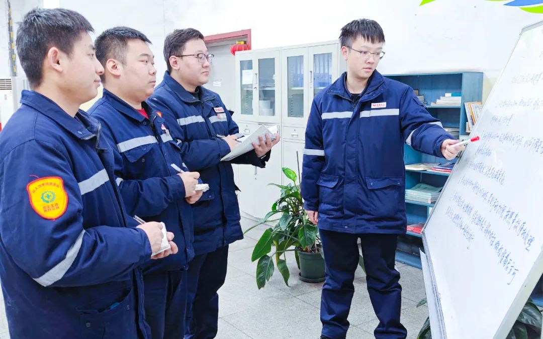 新疆宜化熱電分廠發(fā)電三班：夯實(shí)班組基礎(chǔ)，推進(jìn)自主管理(圖3)