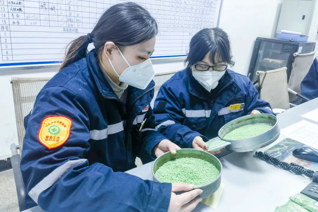 再添新成員！股份公司聚谷氨酸二銨成功下線(圖3)