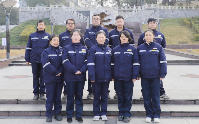 喜報！全國表彰，股份公司猇亭片區(qū)電解四班榜上有名！(圖1)