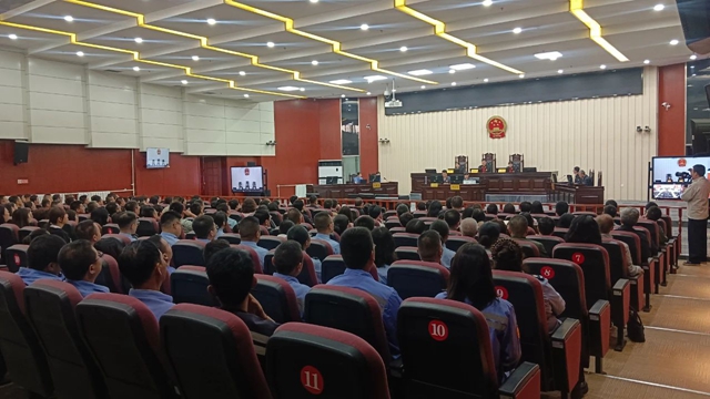 青海宜化：旁聽庭審敲警鐘，紀(jì)法紅線記心間