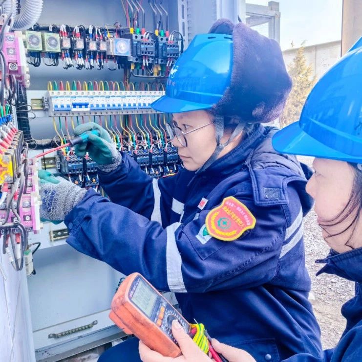 【宜化榜樣】?jī)?nèi)蒙宜化?牧斯：心懷熱愛(ài)，在電儀崗位綻放光彩