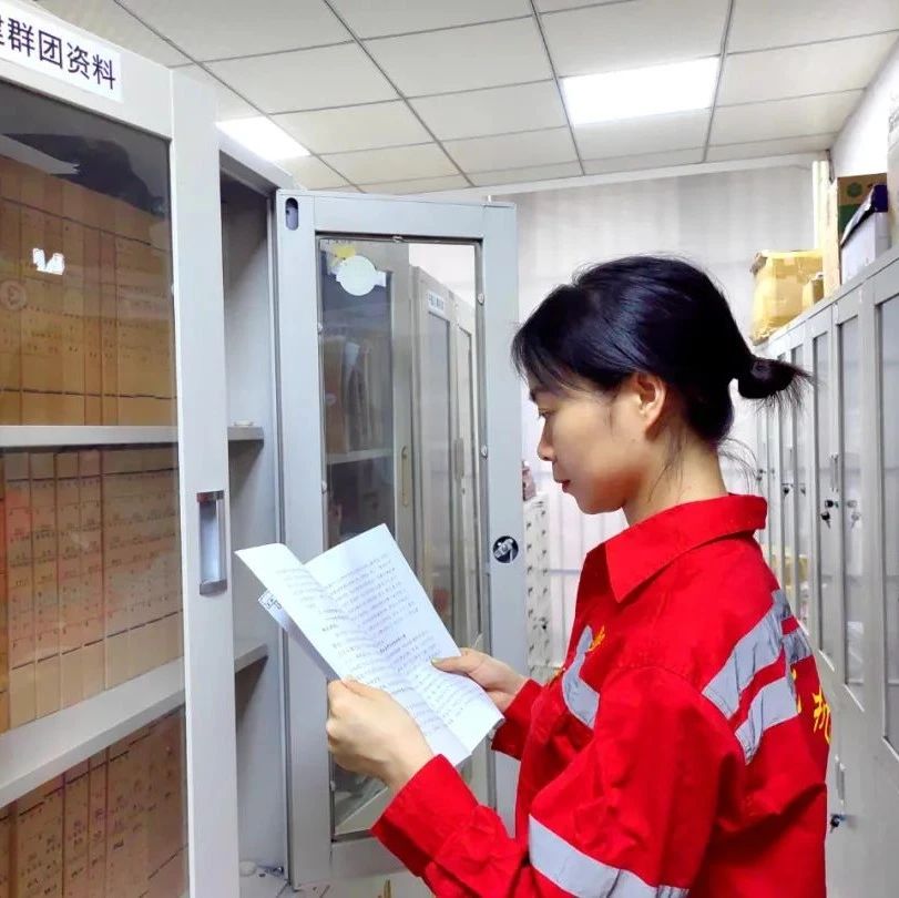 【宜化榜樣】化機(jī)公司李丹：提升素質(zhì)強(qiáng)技能，勇于奉獻(xiàn)顯擔(dān)當(dāng)